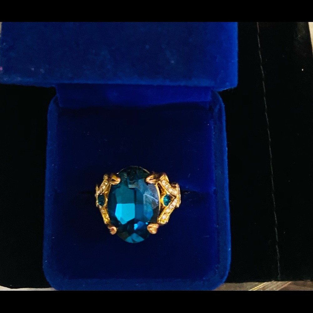 London Blue Ring 8